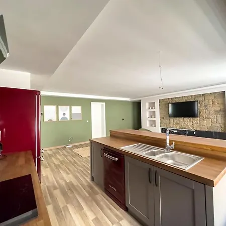 111-luxury Concept Family House